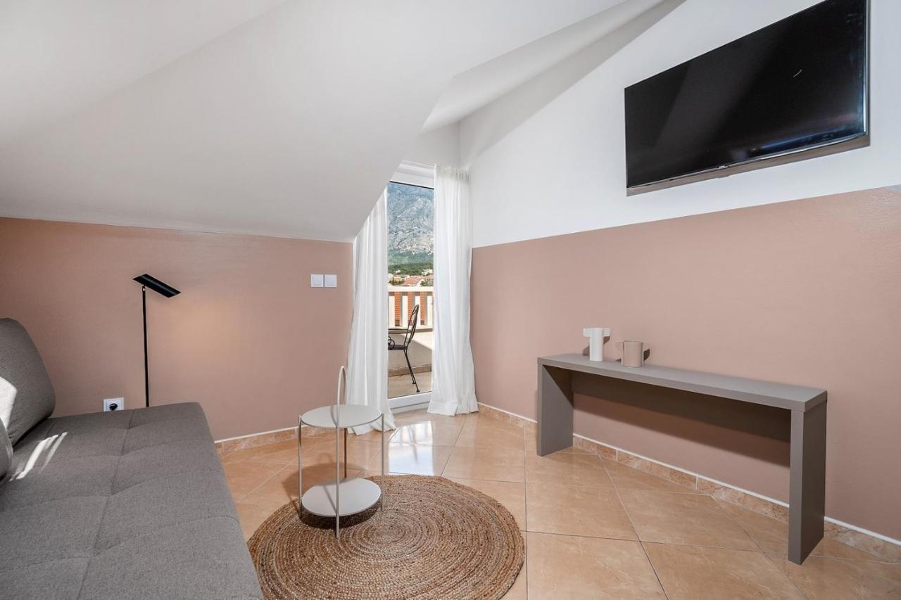 Villa Lux Promajna Ngoại thất bức ảnh